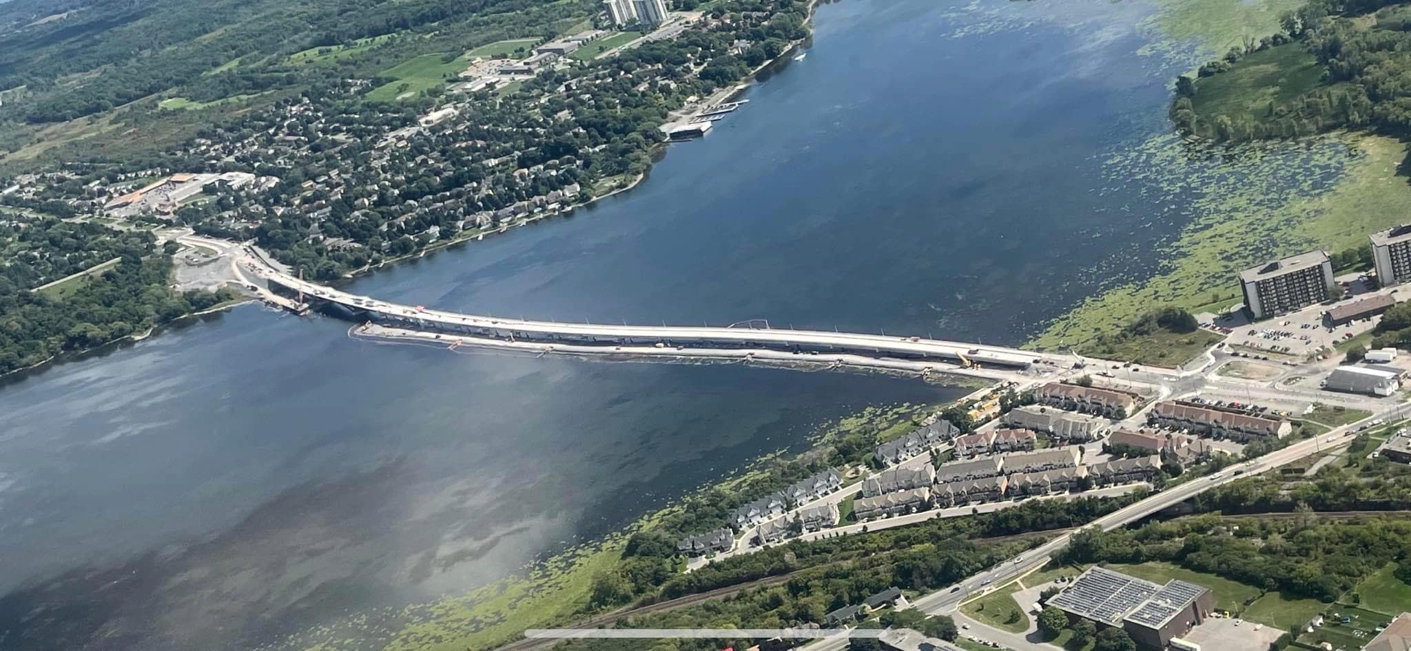 Inauguration du pont Waaban à Kingston au Canada