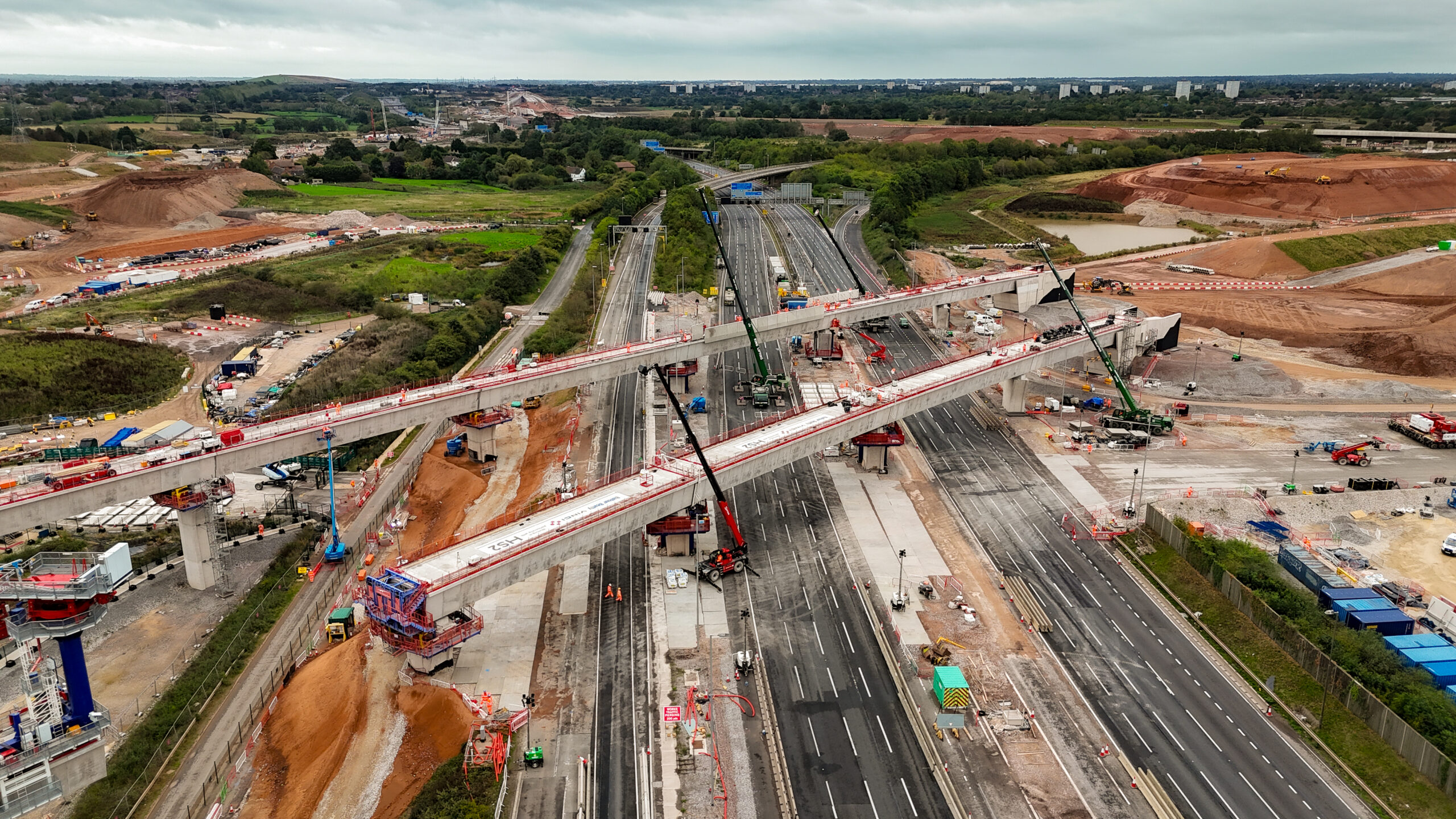 The final Water Orton span being lifted across the M24 during the September closure.