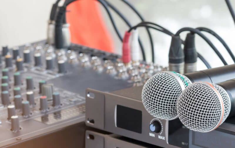 Header background mobile