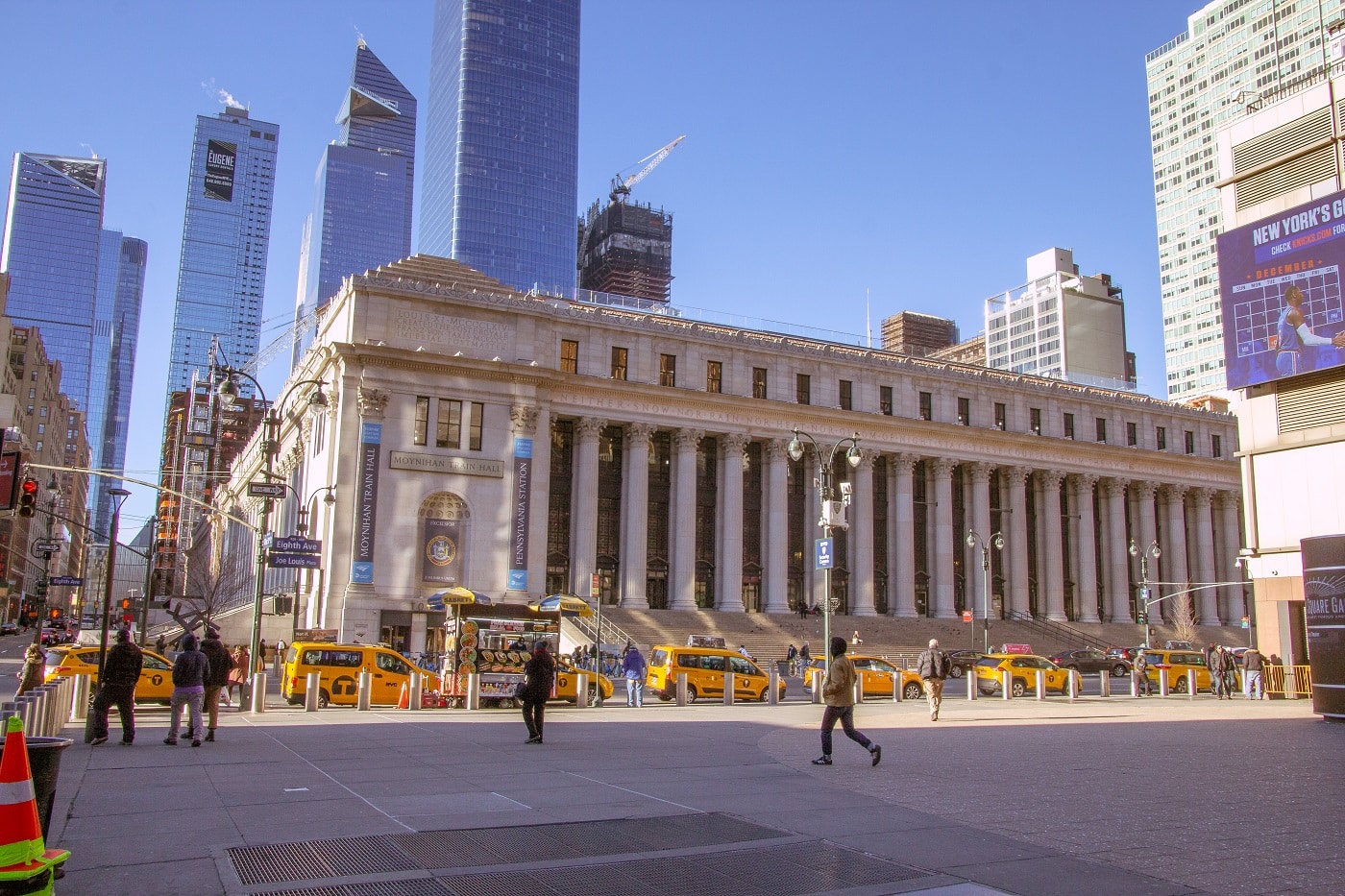 New iconic train hall in New York