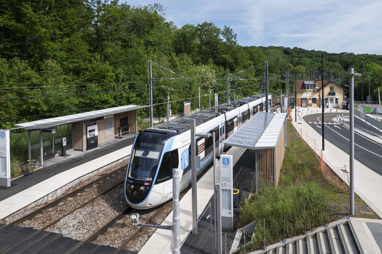 Inauguration of a new tram-train in the Greater Paris region